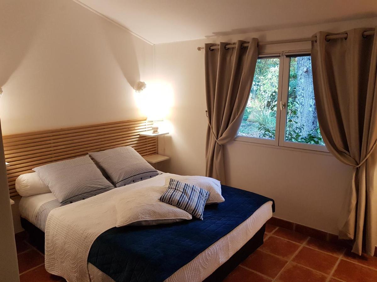 Domaine De Sahil Bed and Breakfast Saint-Romain-sur-Cher Exteriör bild